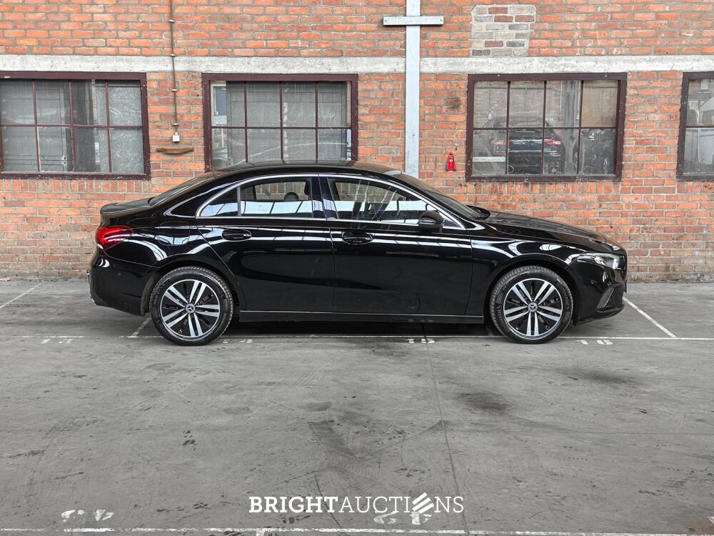 Mercedes-Benz A250e Business Solution Luxury Limited 160pk 2021 A-klasse Limousine (Origineel-NL), N-391-HH
