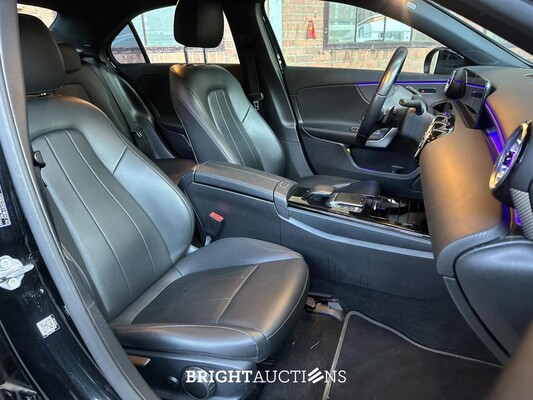 Mercedes-Benz A250e Business Solution Luxury Limited 160pk 2021 A-klasse Limousine (Origineel-NL), N-391-HH