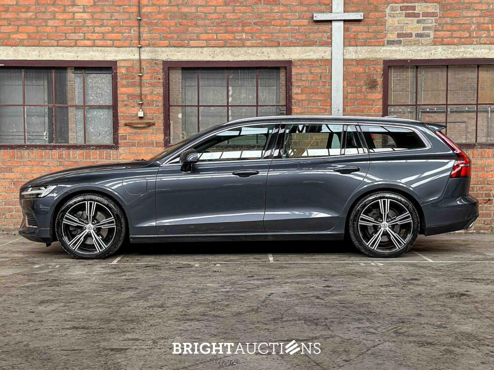 Volvo V60 2.0 T6 Twin Engine AWD Inscription 253pk 2020 (Origineel-NL), H-630-LN