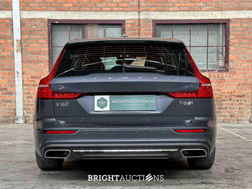 Volvo V60 2.0 T6 Twin Engine AWD Inscription 253pk 2020 (Origineel-NL), H-630-LN