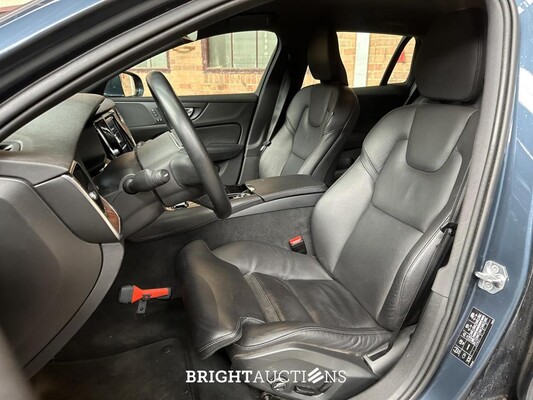 Volvo V60 2.0 T6 Twin Engine AWD Inscription 253pk 2020 (Origineel-NL), H-630-LN