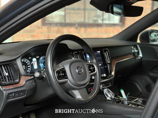 Volvo V60 2.0 T6 Twin Engine AWD Inscription 253pk 2020 (Origineel-NL), H-630-LN