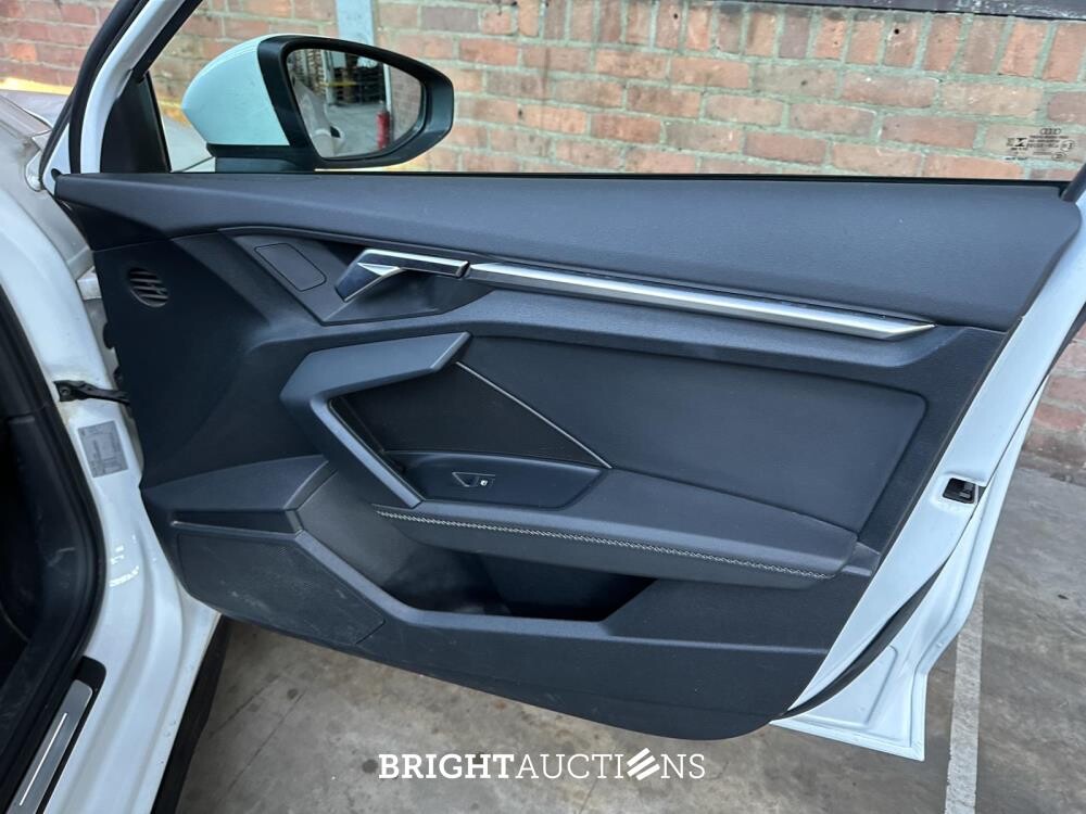 Audi A3 Sportback 30 TFSI S Edition 110pk 2021 (Origineel-NL), L-963-SJ
