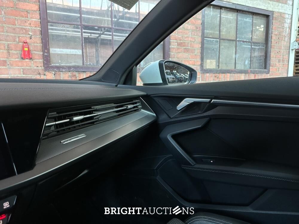 Audi A3 Sportback 30 TFSI S Edition 110pk 2021 (Origineel-NL), L-963-SJ
