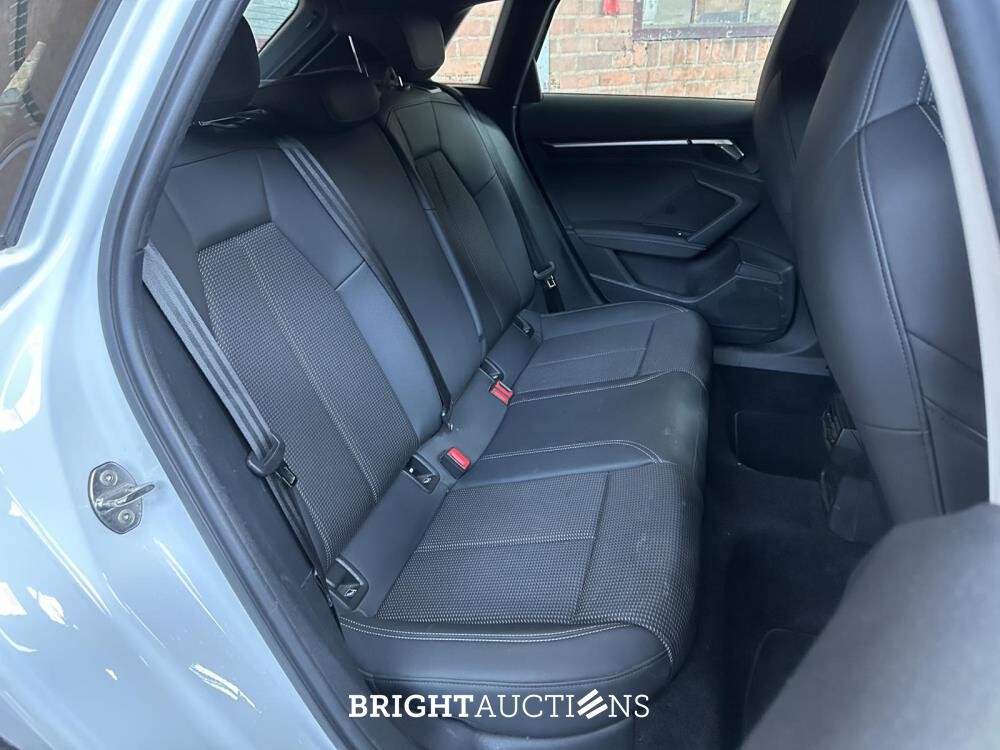 Audi A3 Sportback 30 TFSI S Edition 110pk 2021 (Origineel-NL), L-963-SJ
