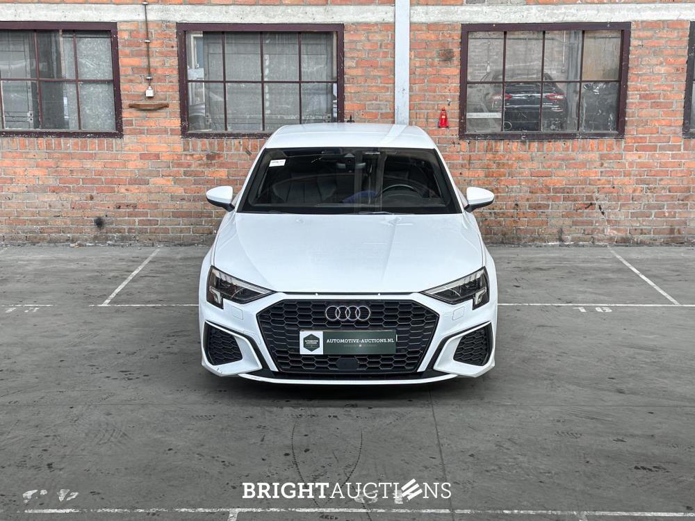 Audi A3 Sportback 30 TFSI S Edition 110pk 2021 (Origineel-NL), L-963-SJ
