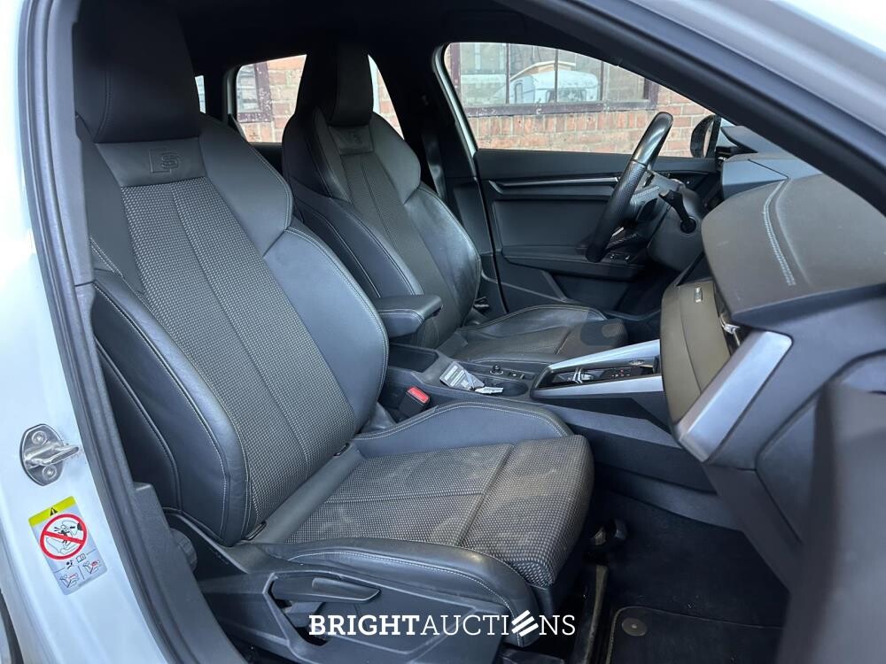 Audi A3 Sportback 30 TFSI S Edition S-Line 110hp 2021 (Original-NL), L-963-SJ
