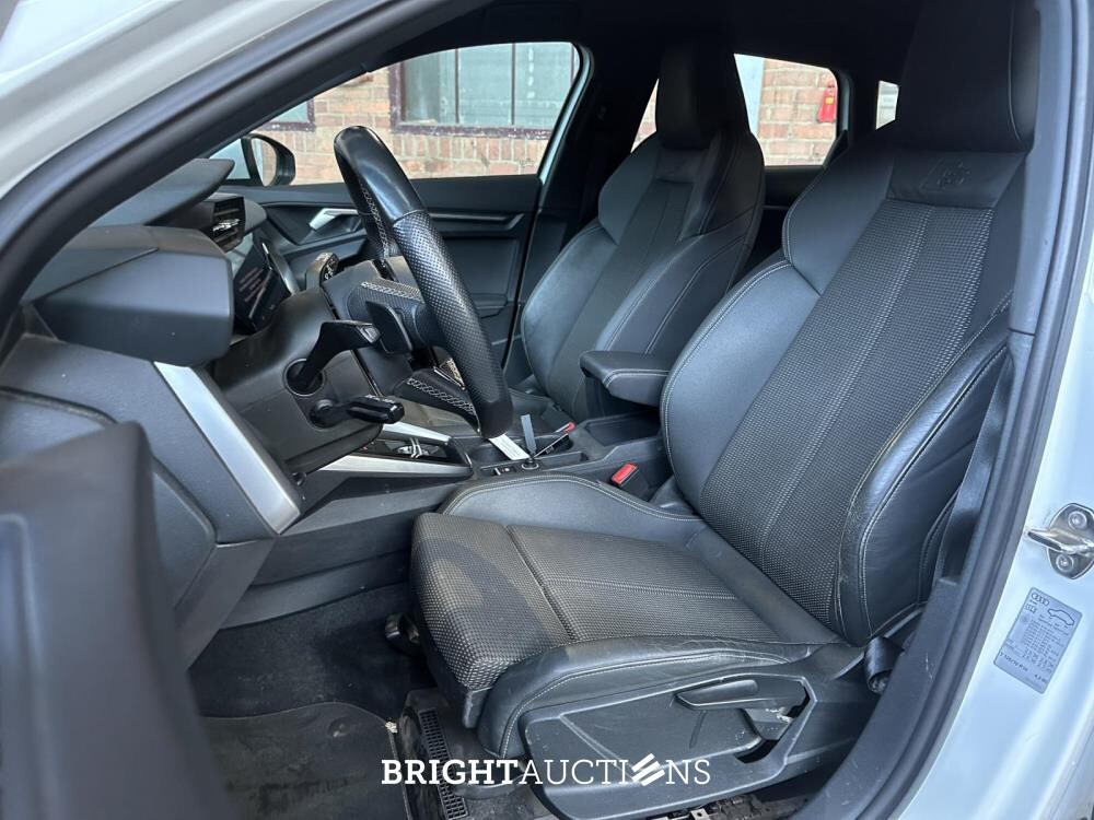 Audi A3 Sportback 30 TFSI S Edition 110pk 2021 (Origineel-NL), L-963-SJ
