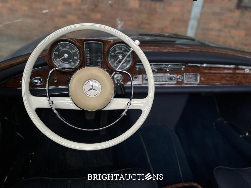 Mercedes-Benz 300SE 1964, AR-38-24