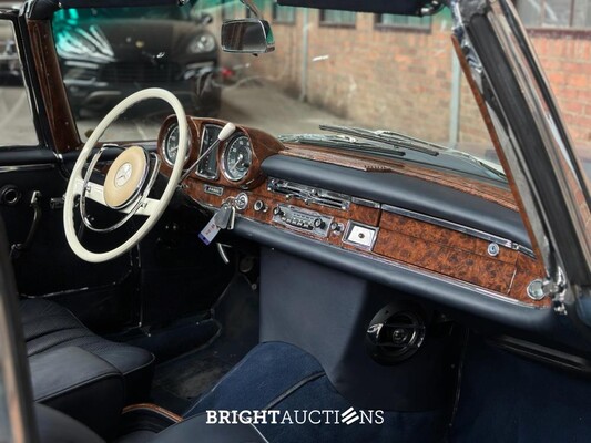 Mercedes-Benz 300SE Cabriolet W112 3.0 163hp 1964 300 series, AR-38-24