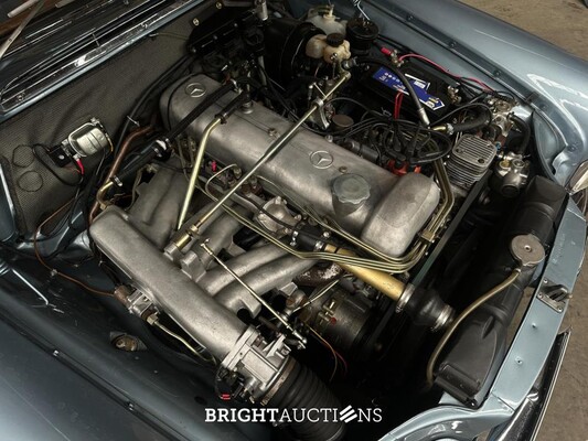 Mercedes-Benz 300SE Cabriolet W112 3.0 163hp 1964 300 series, AR-38-24