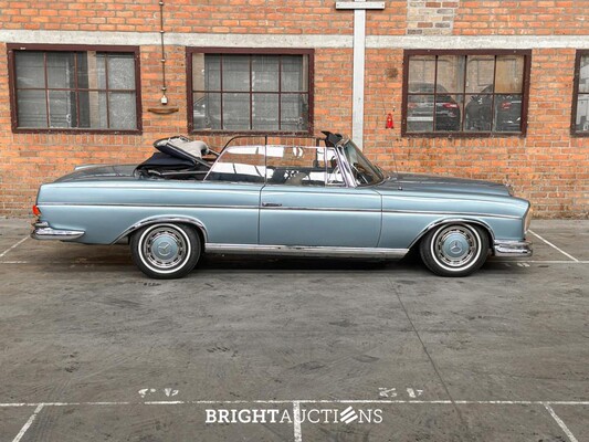 Mercedes-Benz 300SE Cabriolet W112 3.0 163hp 1964 300 series, AR-38-24