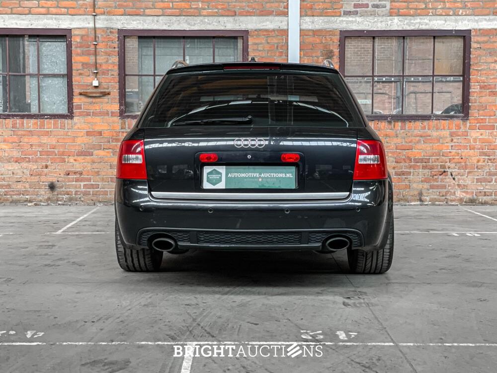 Audi RS6 Avant 4.2 V8 Quattro 450pk 2003, 20-LL-ZB Youngtimer