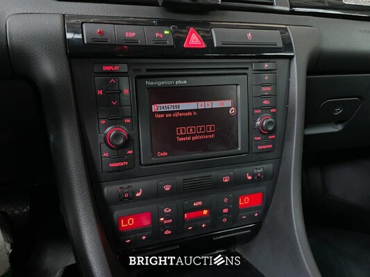 Audi RS6 Avant 4.2 V8 Quattro 450pk 2003, 20-LL-ZB Youngtimer