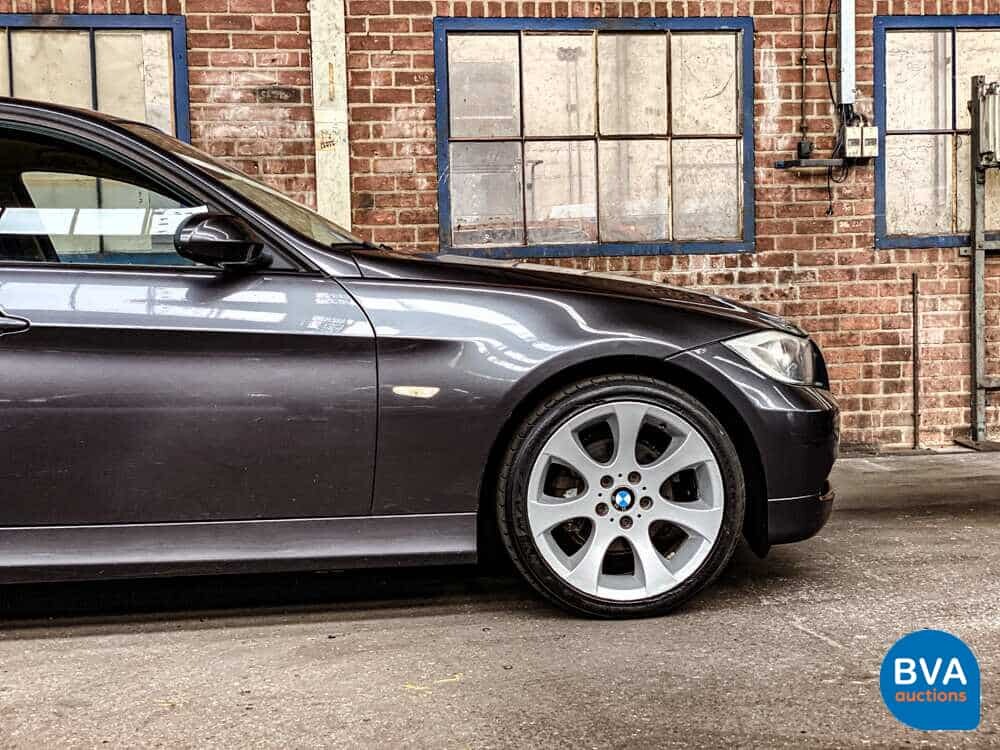 BMW 320i 3-serie Dynamic Executive 150pk 2005 -Origineel NL-, 72-RK-ZG