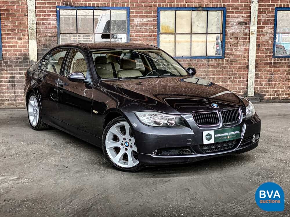 BMW 320i 3-serie Dynamic Executive 150pk 2005 -Origineel NL-, 72-RK-ZG
