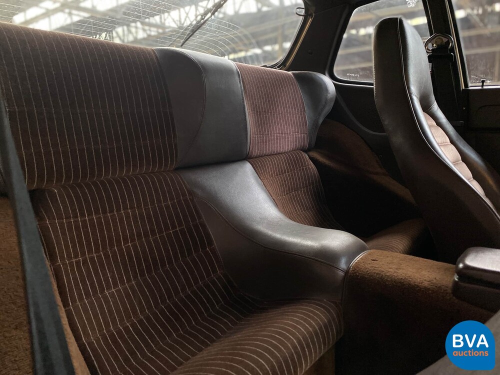 Porsche 944 2.5 Coupé 160pk 1983, JY-49-XL