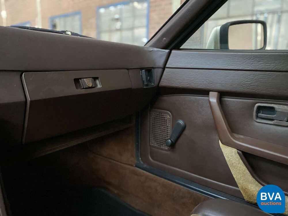 Porsche 944 2.5 Coupé 160pk 1983, JY-49-XL