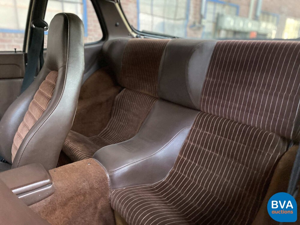 Porsche 944 2.5 Coupé 160pk 1983, JY-49-XL