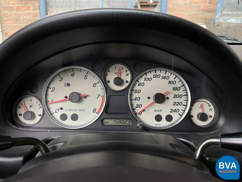 Mazda MX-5 1.6i Exclusive 110pk 2004, 53-RZN-5
