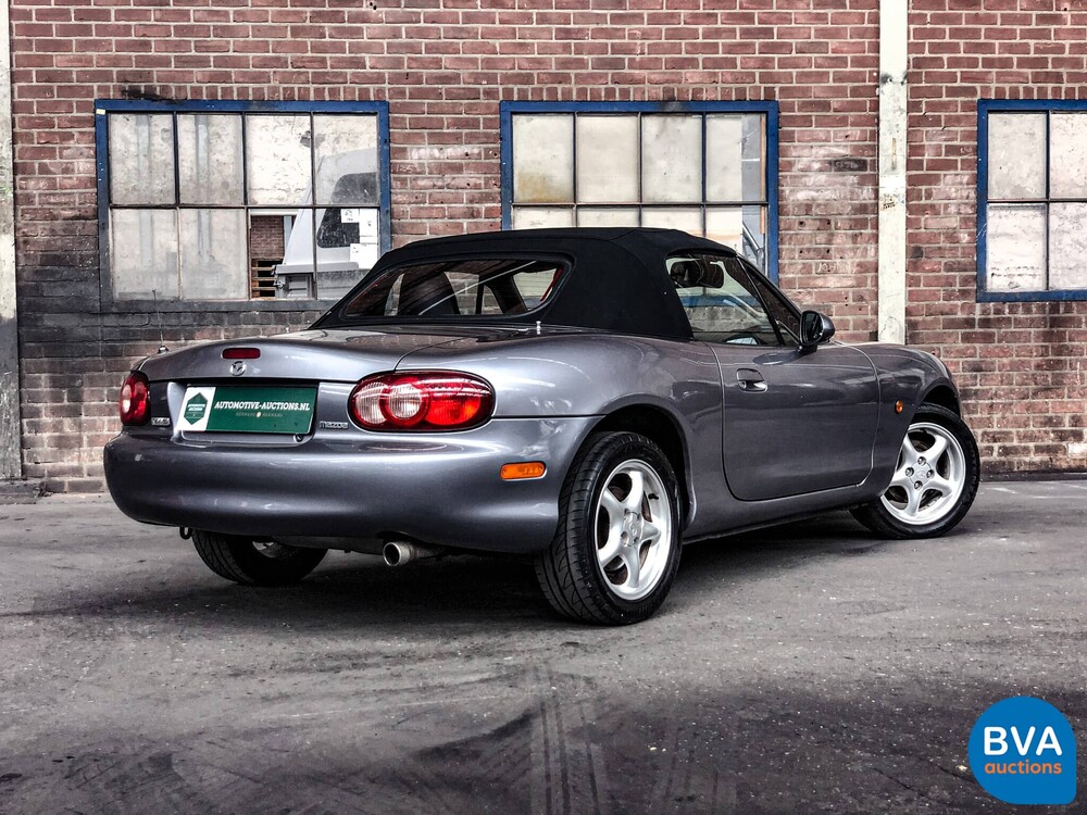 Mazda MX-5 1.6i Exclusive 110pk 2004, 53-RZN-5