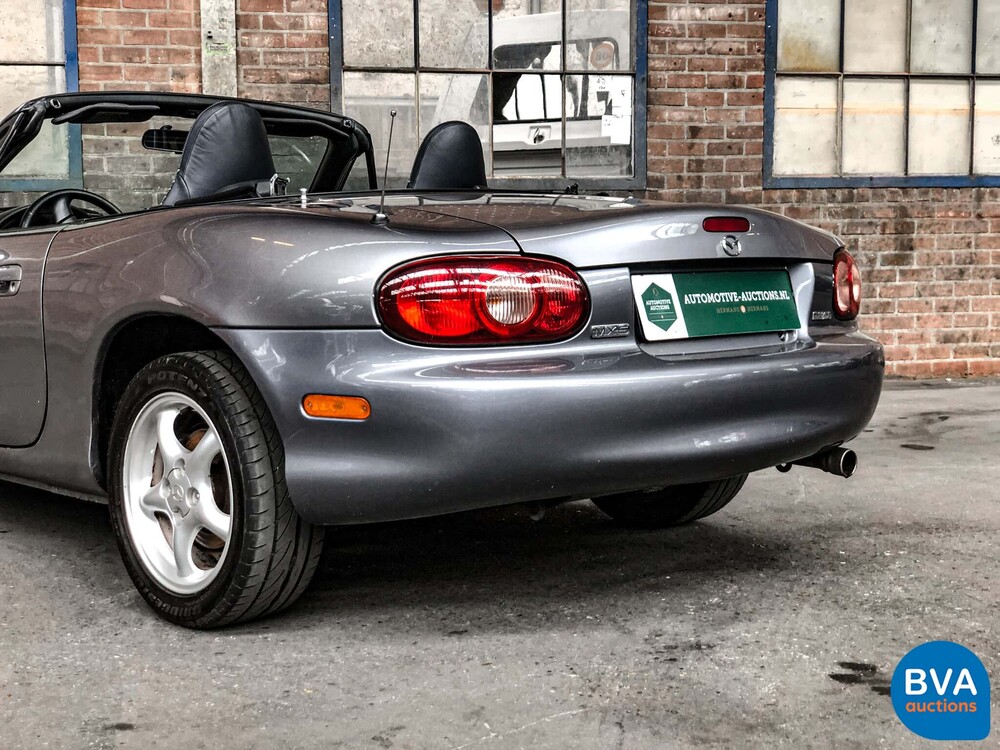 Mazda MX-5 1.6i Exclusive 110pk 2004, 53-RZN-5