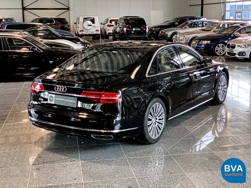 Audi A8 3.0 TDI Quattro 262pk 2017 -Org NL-FACELIFT, NV-472-X.