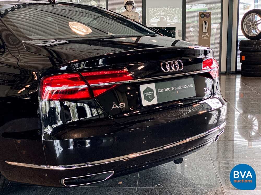 Audi A8 3.0 TDI Quattro 262pk 2017 -Org NL-FACELIFT, NV-472-X.