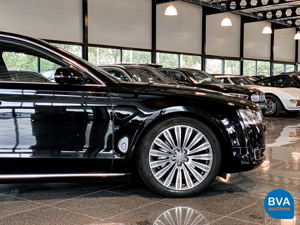 Audi A8 3.0 TDI Quattro 262pk 2017 -Org NL-FACELIFT, NV-472-X.