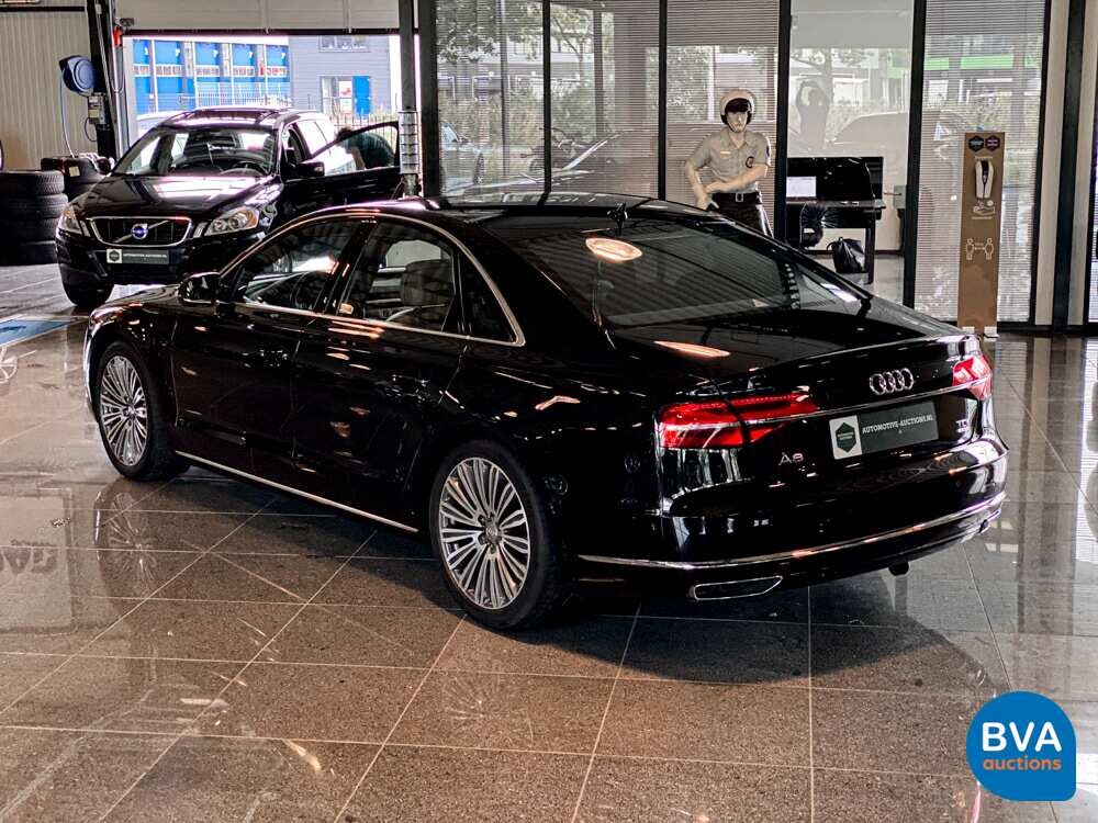 Audi A8 3.0 TDI Quattro 262pk 2017 -Org NL-FACELIFT, NV-472-X.