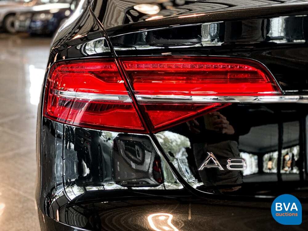 Audi A8 3.0 TDI Quattro 262pk 2017 -Org NL-FACELIFT, NV-472-X.