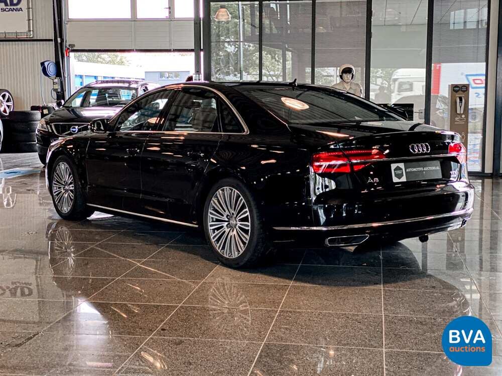 Audi A8 3.0 TDI Quattro 262pk 2017 -Org NL-FACELIFT, NV-472-X.