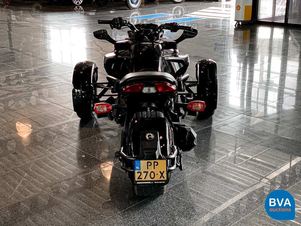 Can-Am Spyder F3 S SE6 115PS 2017 SPECIAL-EDITION SCHWARZ -Org NL-, PP-270-X.