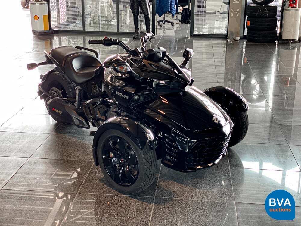 Can-Am Spyder F3 S SE6 115PS 2017 SPECIAL-EDITION SCHWARZ -Org NL-, PP-270-X.