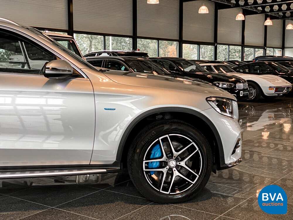 Mercedes-Benz GLC 350e AMG 4matic 320PS Plug-In-Hybrid 2016.