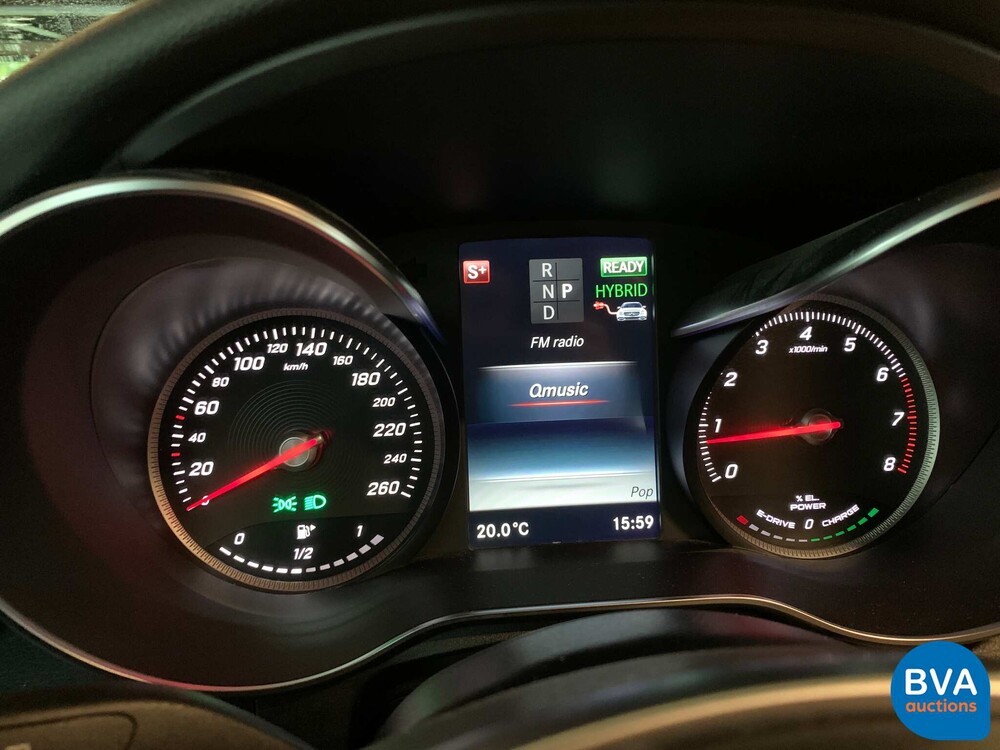 Mercedes-Benz GLC 350e AMG 4matic 320PS Plug-In-Hybrid 2016.