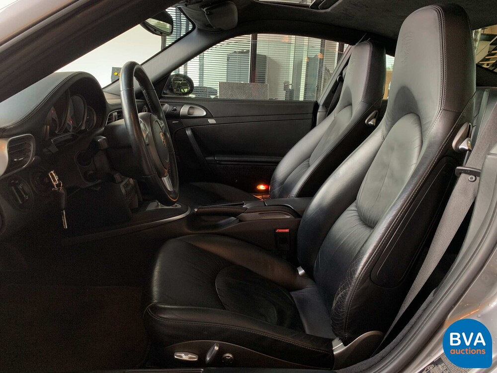 Porsche 9113.8 Carrera 4S Coupe 997 355 PS 2006, J-994-LS.