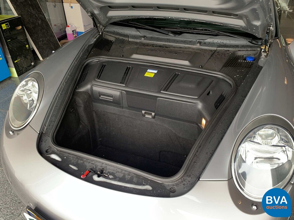 Porsche 9113.8 Carrera 4S Coupe 997 355 PS 2006, J-994-LS.