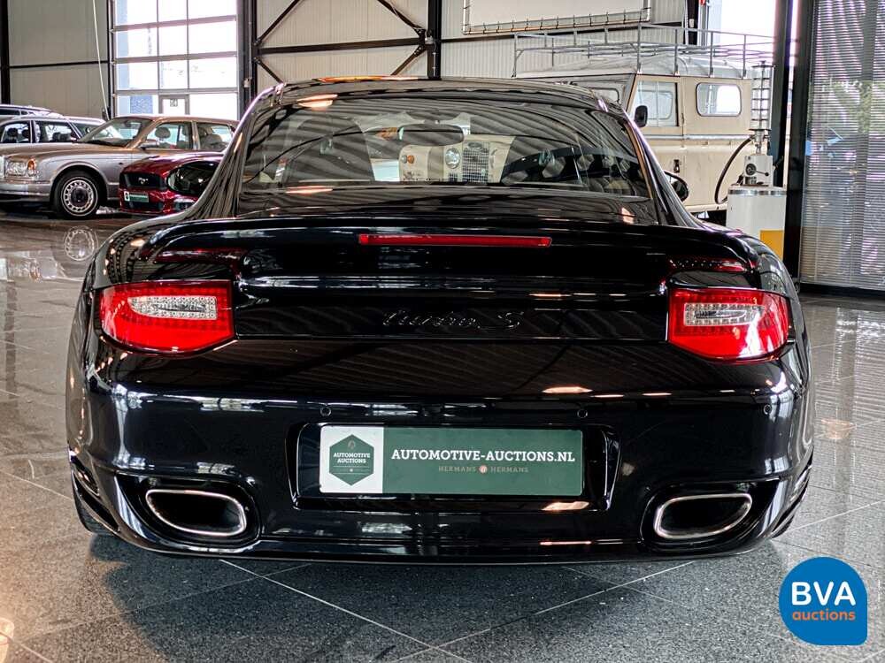 Porsche 9113.8 Turbo S Sportchrono 530 PS 2010, SN-842-Z.