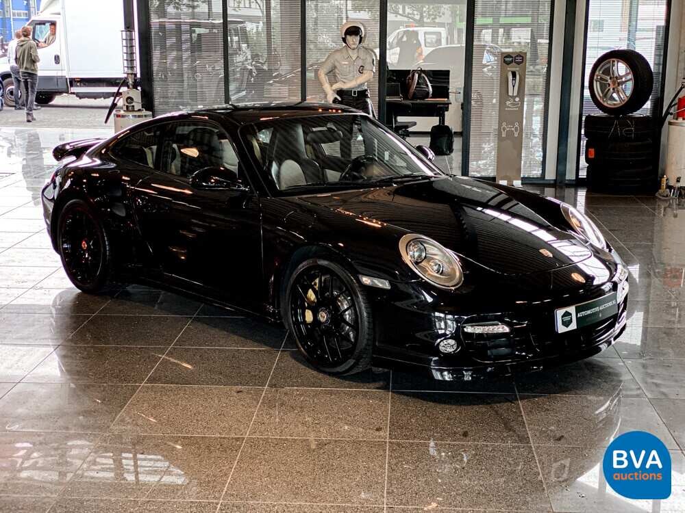 Porsche 9113.8 Turbo S Sportchrono 530 PS 2010, SN-842-Z.