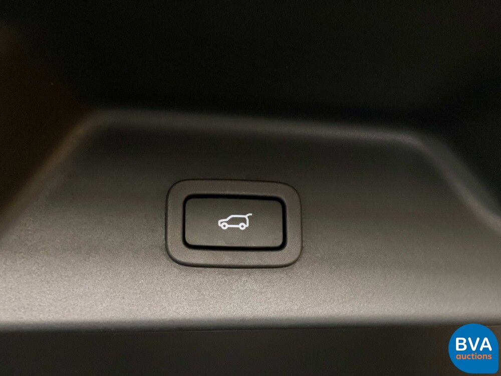 Land Rover Range Rover 5.0 V8 SC SVAutobiography Dynamic SVO 2018 SVA FACELIFT.