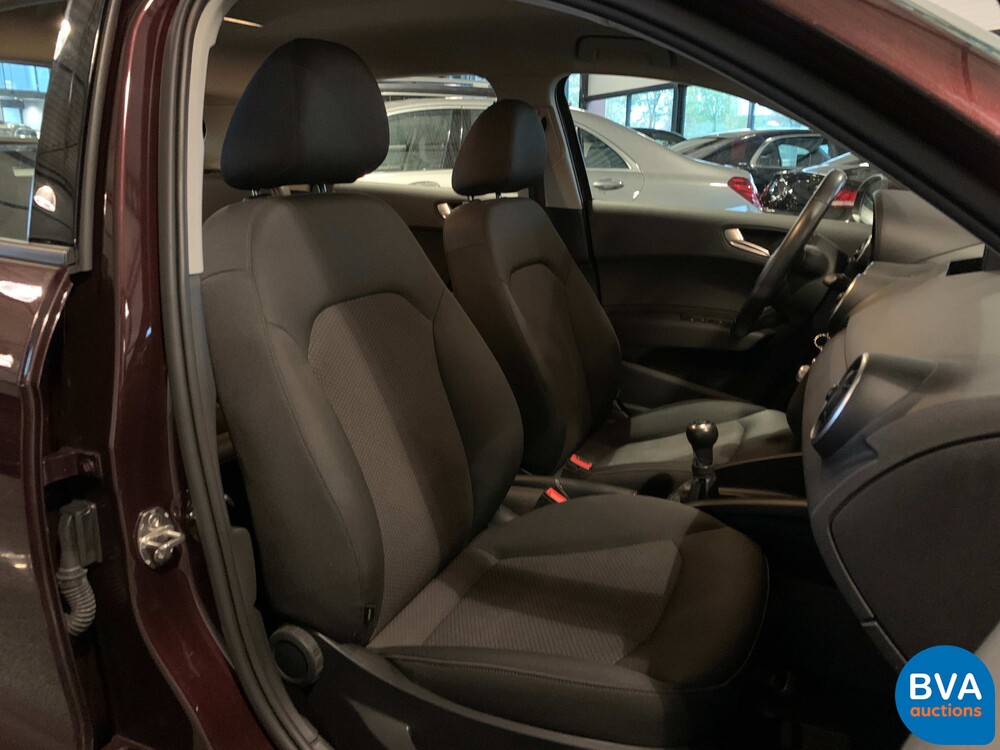 Audi A1 1.6 TDI Sportback 105 PS 2014, TX-320-T.