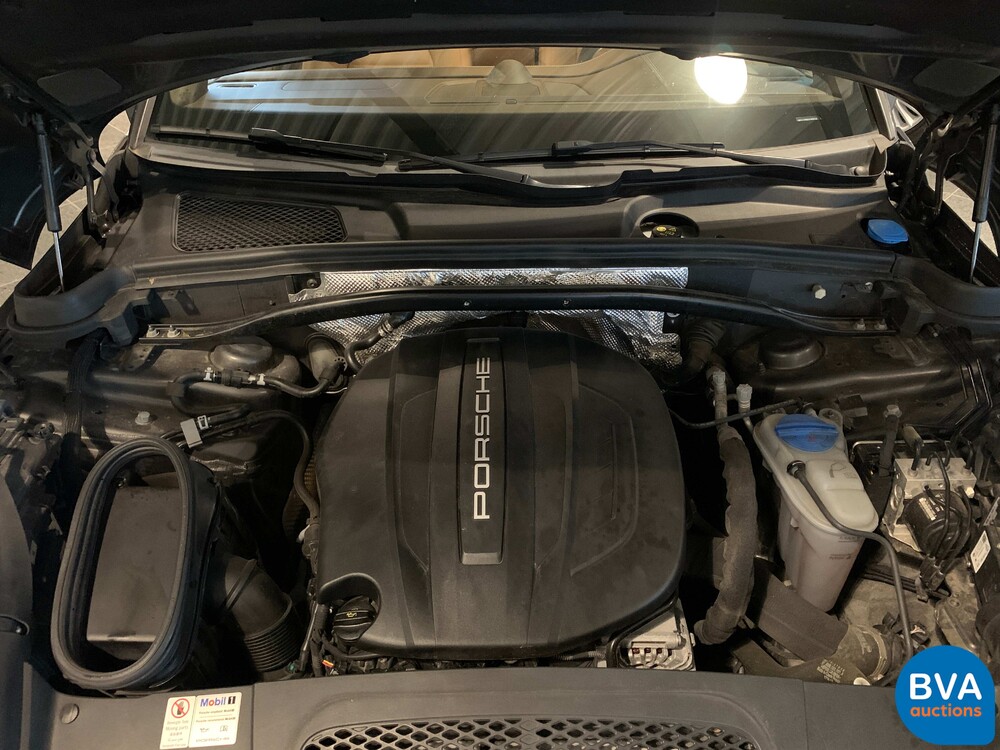 Porsche Macan 252pk 2017 Benzin FACELIFT -Org NL-, PF-532-Z.