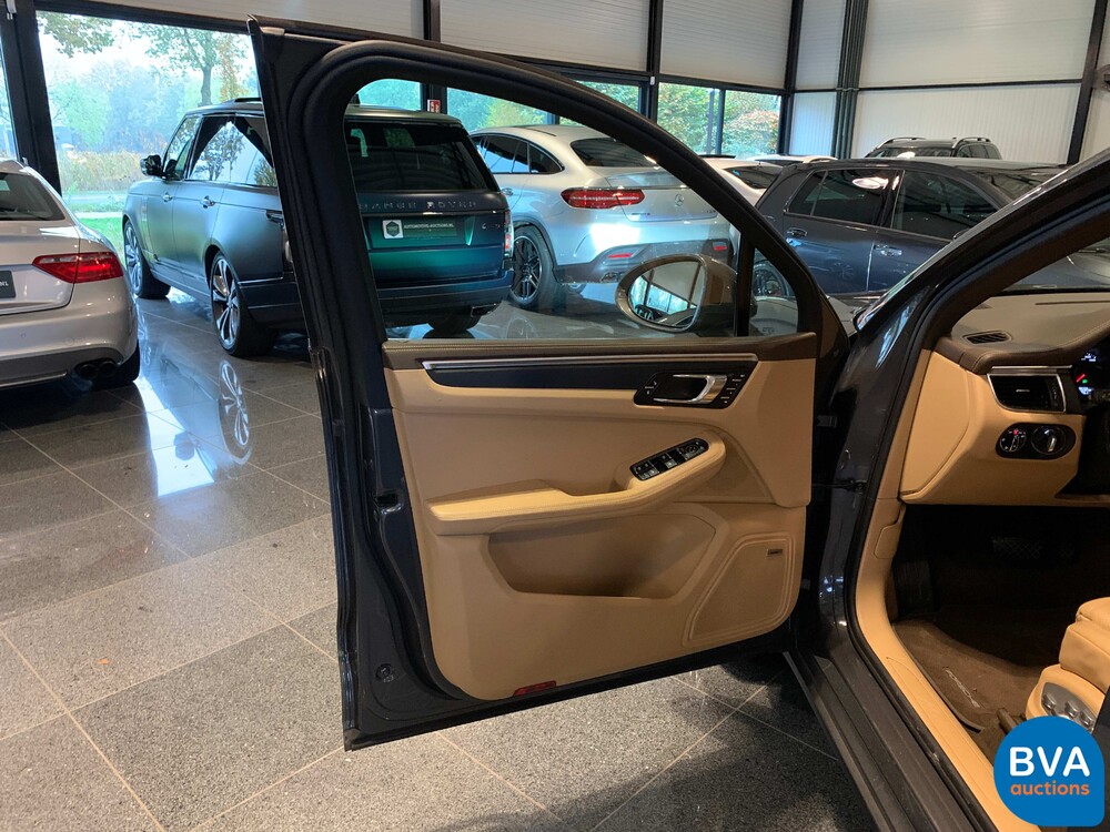 Porsche Macan 252pk 2017 Benzin FACELIFT -Org NL-, PF-532-Z.