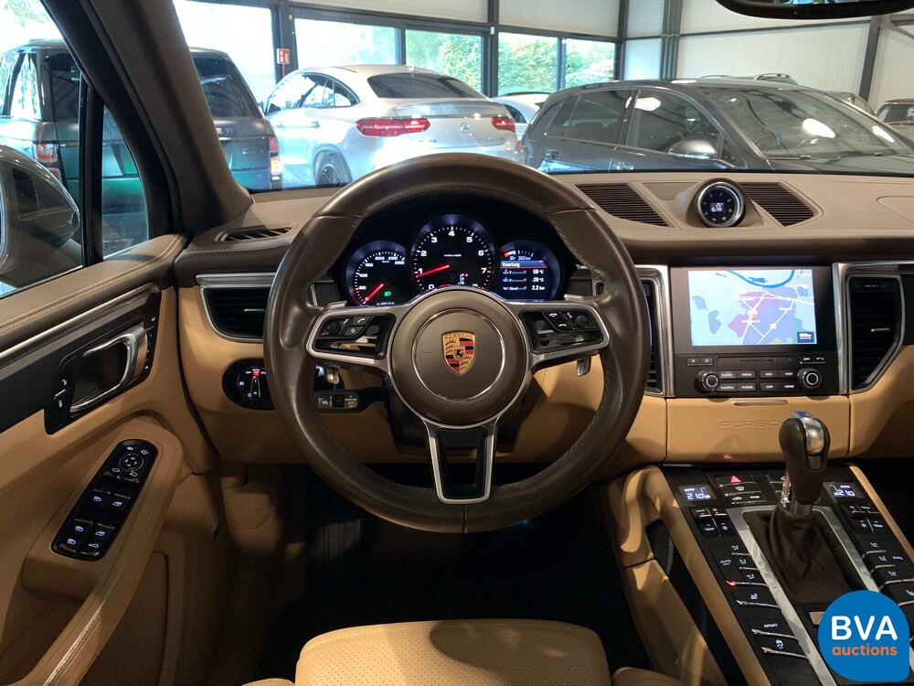 Porsche Macan 252pk 2017 Benzin FACELIFT -Org NL-, PF-532-Z.