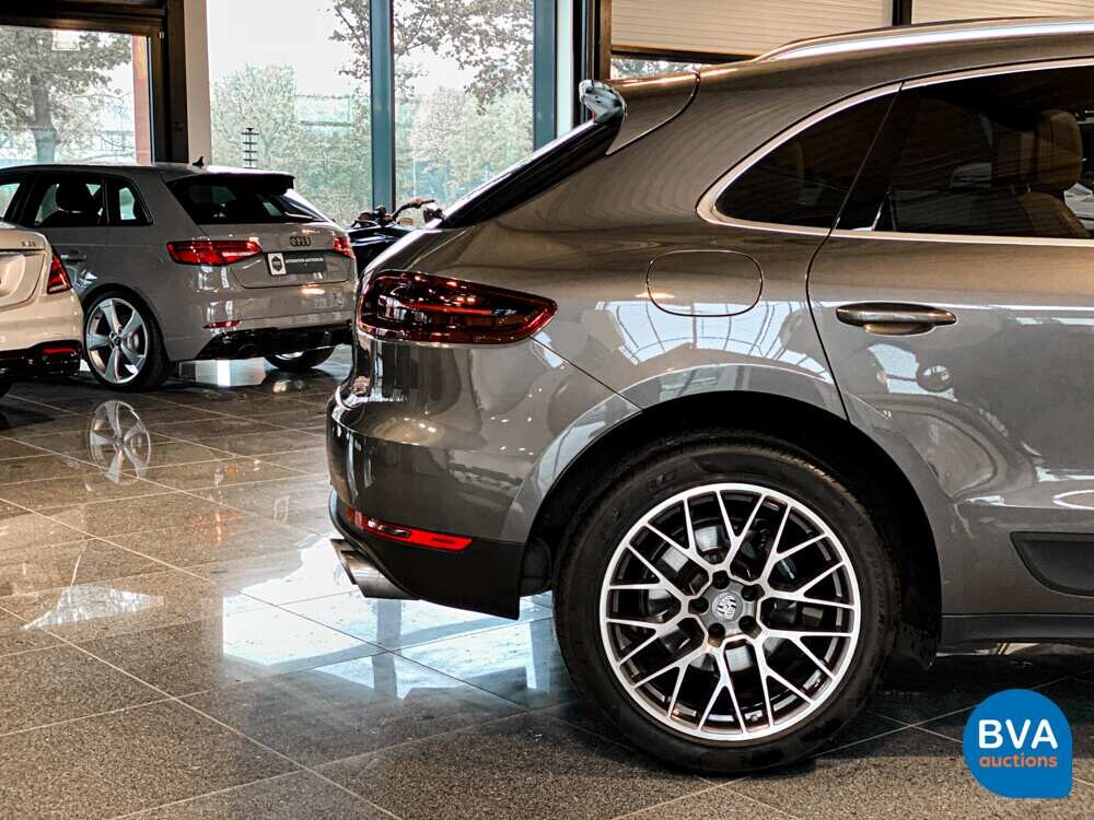 Porsche Macan 252pk 2017 Benzin FACELIFT -Org NL-, PF-532-Z.