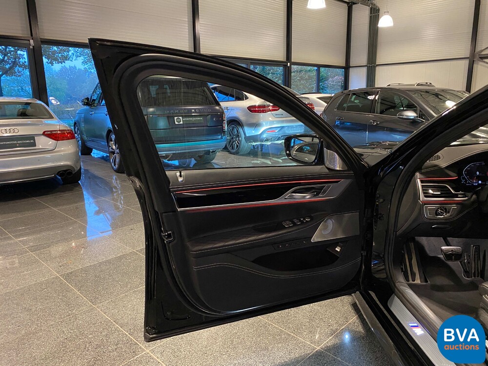 BMW 750i xDrive M-Sport 7er 530pk 2020 Individual -Org NL- -GARANTIE-, H-582-DT.