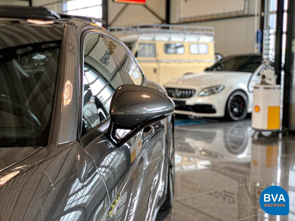 Porsche Panamera Sport Turismo 2.9 4 E-Hybrid 462 PS 2018 Sport Chrono Plug-In-Hybrid, H-318-HT.