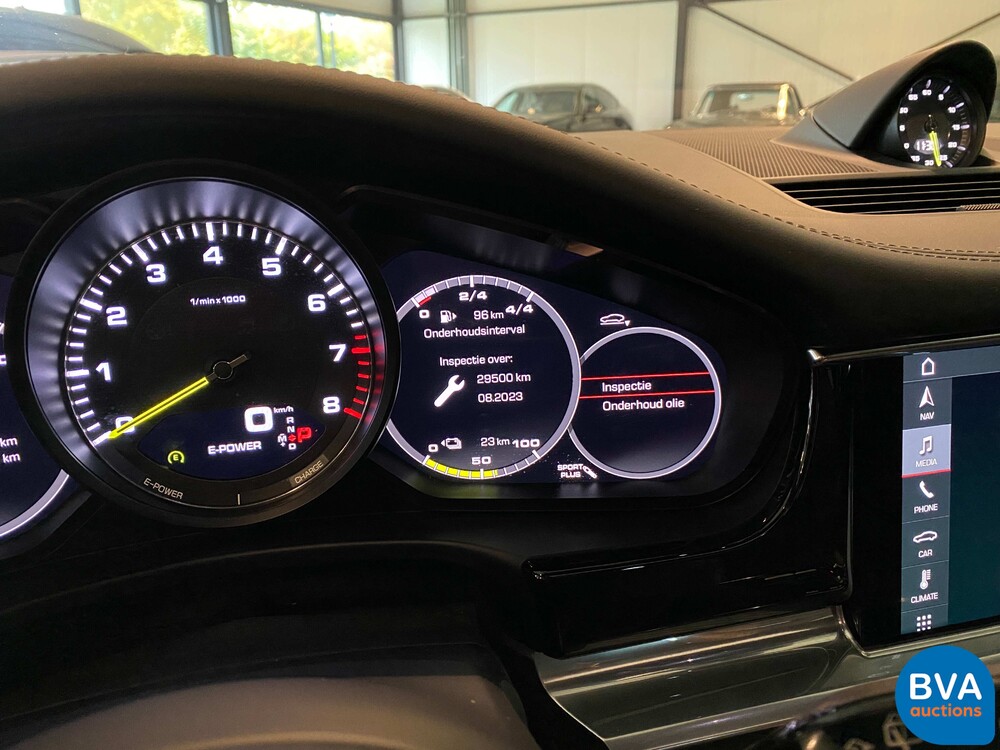 Porsche Panamera Sport Turismo 2.9 4 E-Hybrid 462 PS 2018 Sport Chrono Plug-In-Hybrid, H-318-HT.