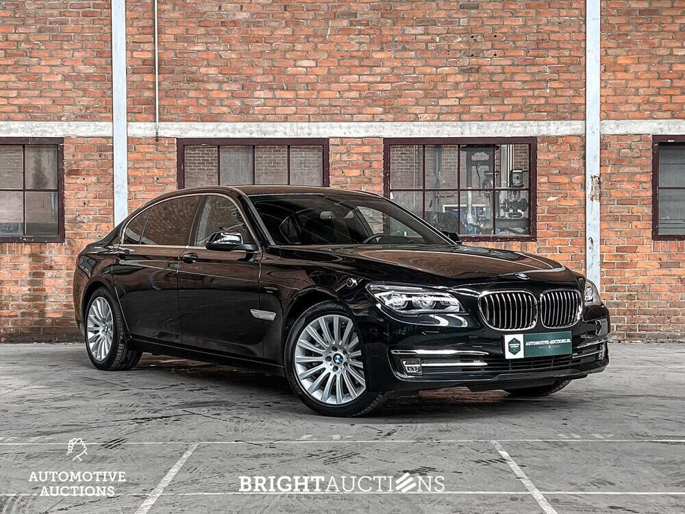 BMW 730Ld F02 258pk 2015 7-serie
